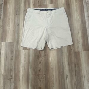 PGA Tour Men's Cream Shorts